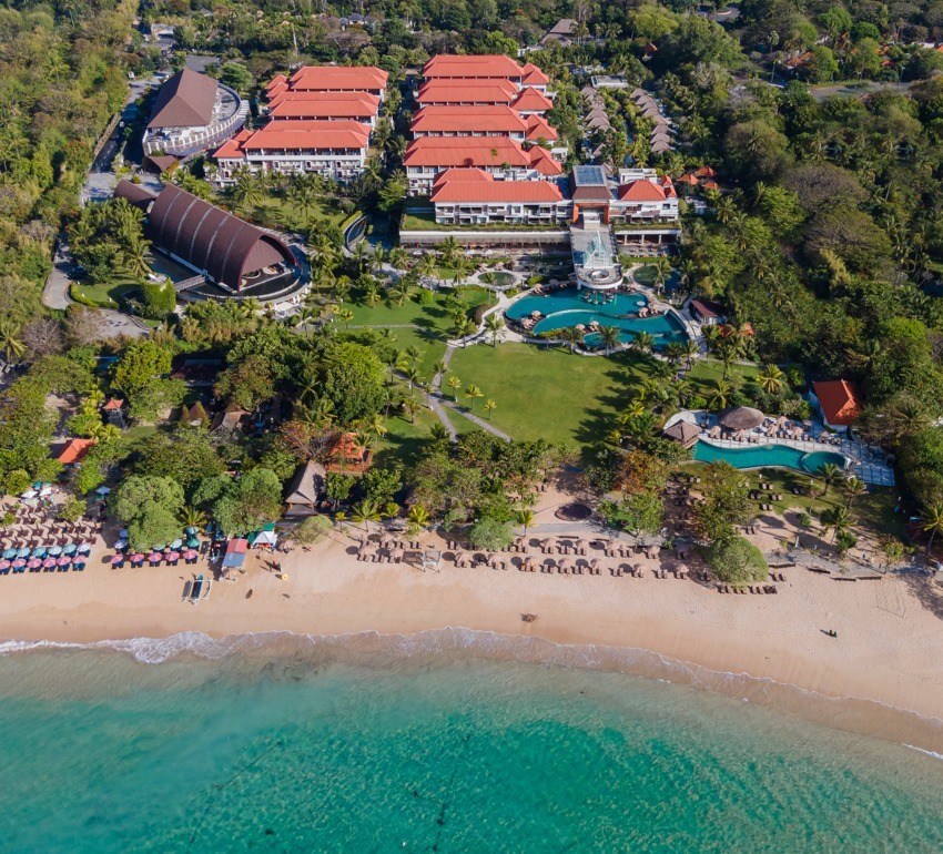 MERUSAKA NUSA DUA