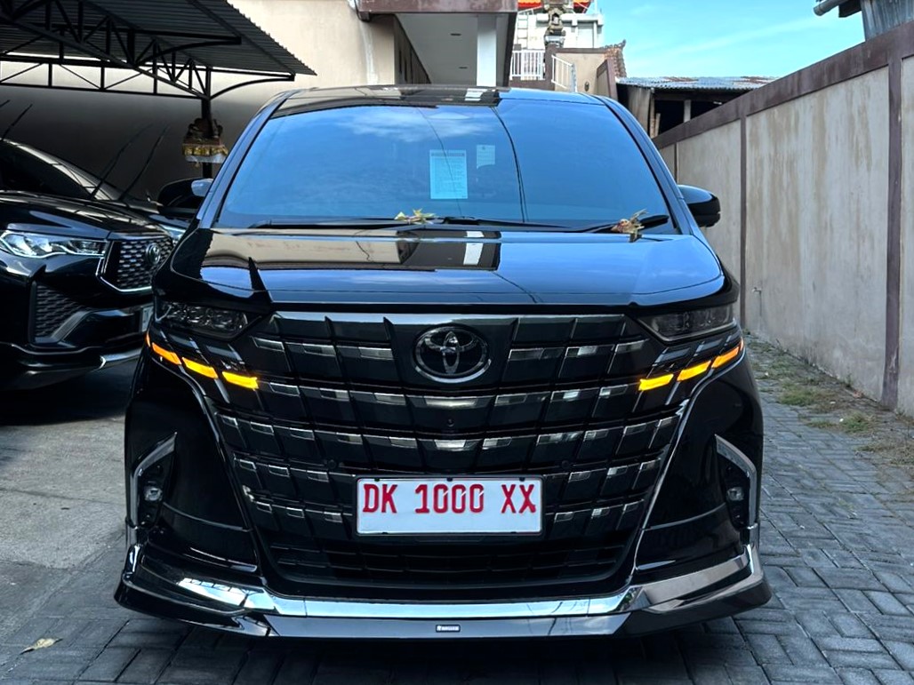 ALPHARD HYBRID CHARTER RENTAL
