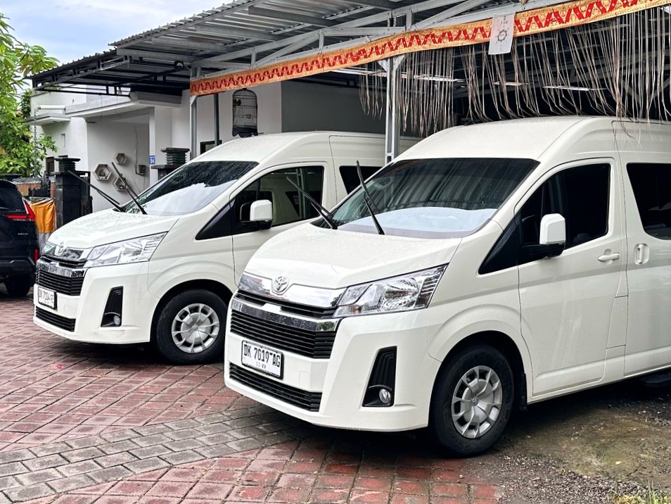 AIRPORT TRANSFER FROM/TO UBUD HANGING GARDEN, KINTAMANI, JATILUWIH - HIACE PREMIO